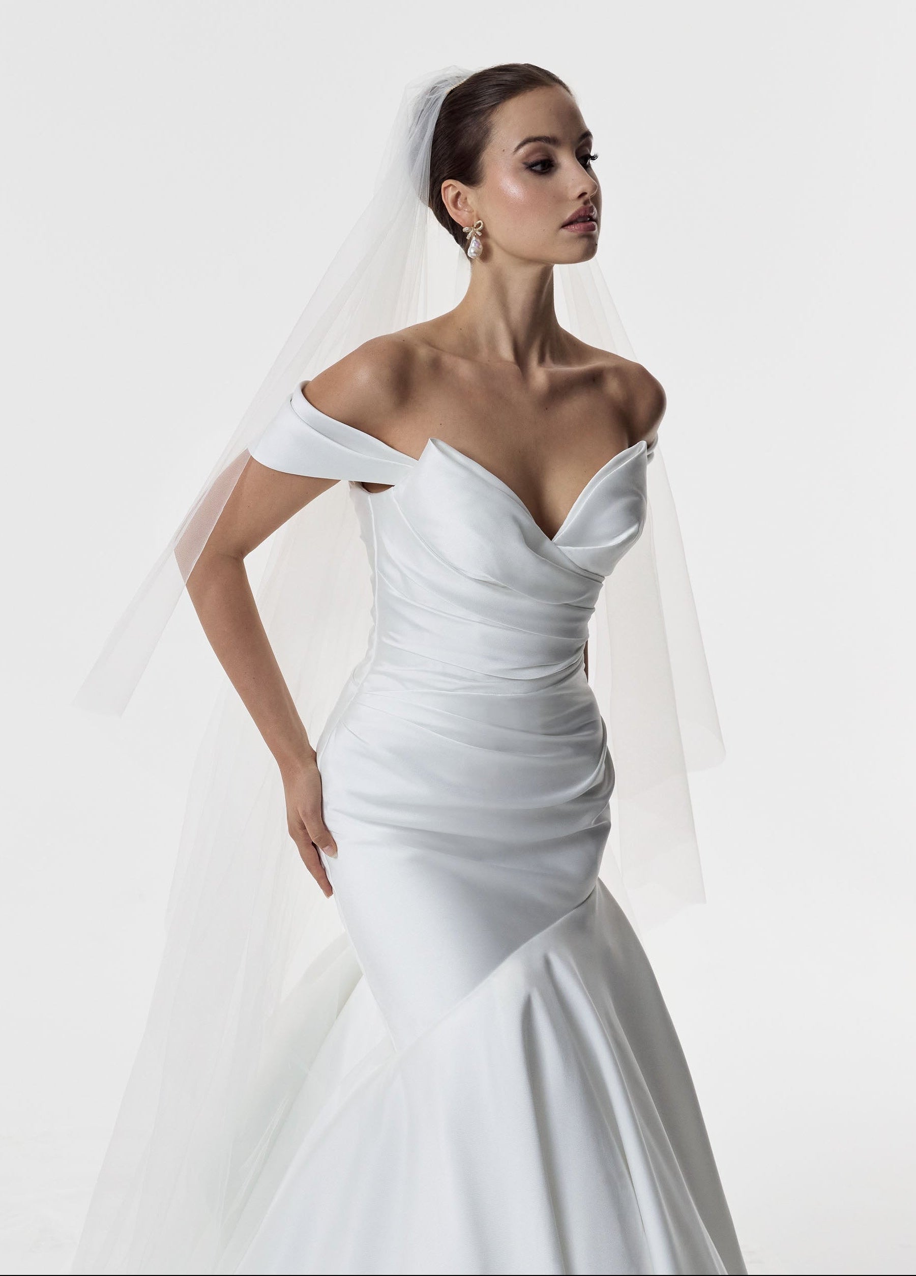 cat eye sweetheart neckline with dropped straps and Mikado pleated fitted mermaid dress